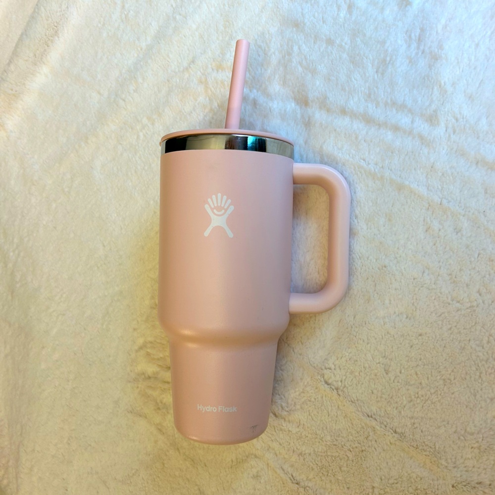 Hydro Flask Pink 32oz with Handle